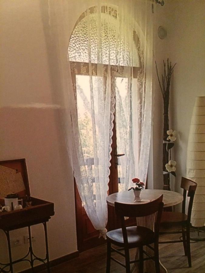 베스토네 A Casa Di Gianni E Mari B&B 외부 사진